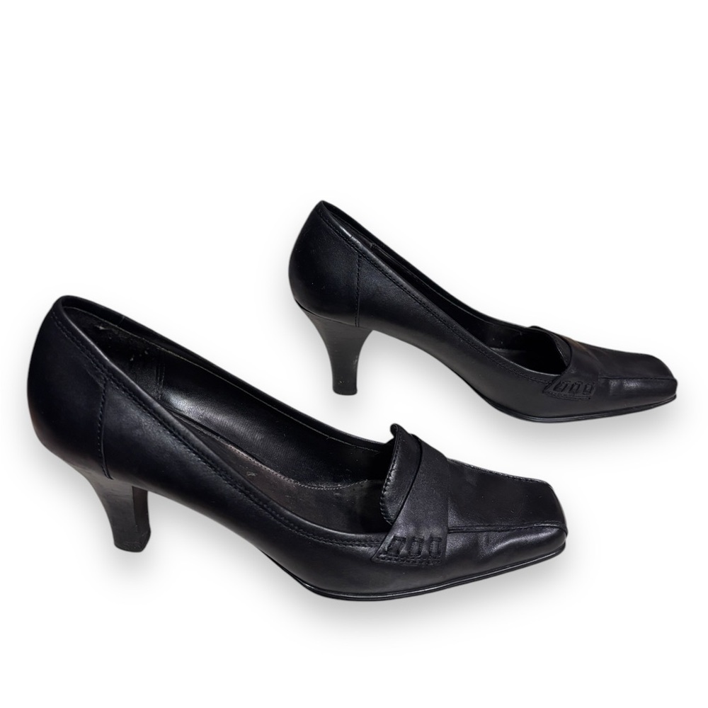 ETIENNE AIGNER Black Leather Loafer Heels - Picture 2 of 8